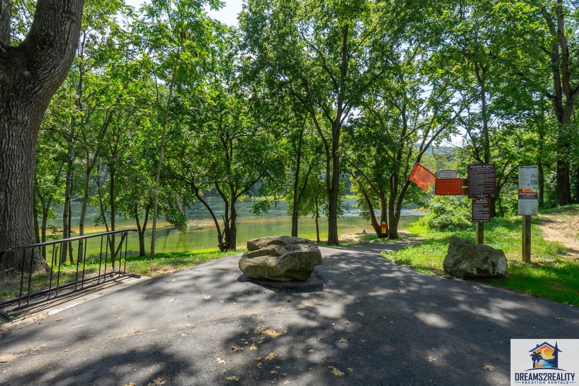 3Br Condo With Lake View - Trout Fishing - Playground - 2 Pools - Free Tickets Included - Pr69-9 Branson Ngoại thất bức ảnh